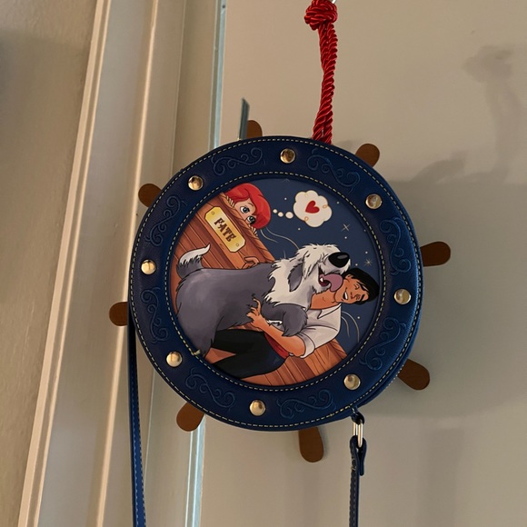 💙Danielle Nicole Little Mermaid Wheel Crossbody Bag - Picture 3 of 7